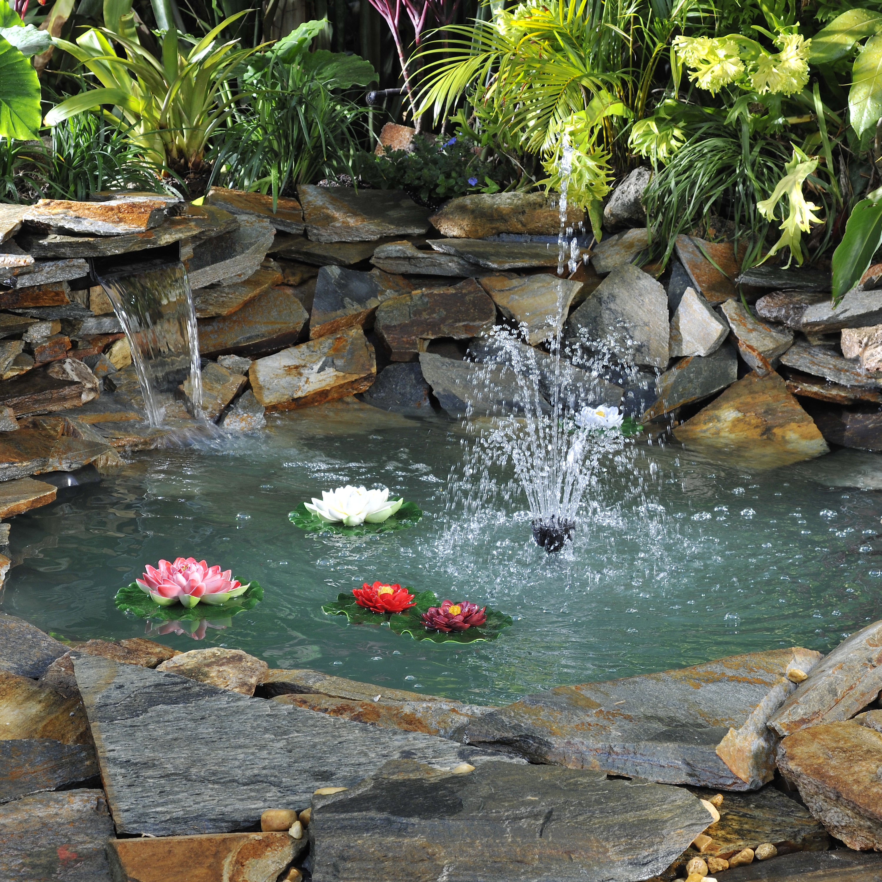 pond skins® HDPE Pond Liner 10 ft. x 13 ft.